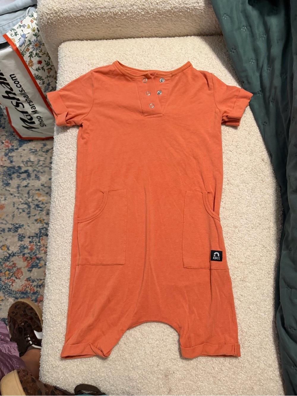 Rags 3/4 Rompers - Picture 4 of 7